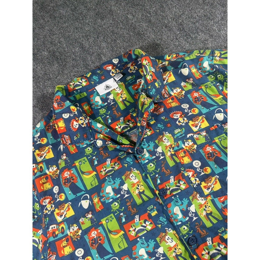 Disney Pixar Mens Shirt Size L All Over Print Characters Button Up Toy Story